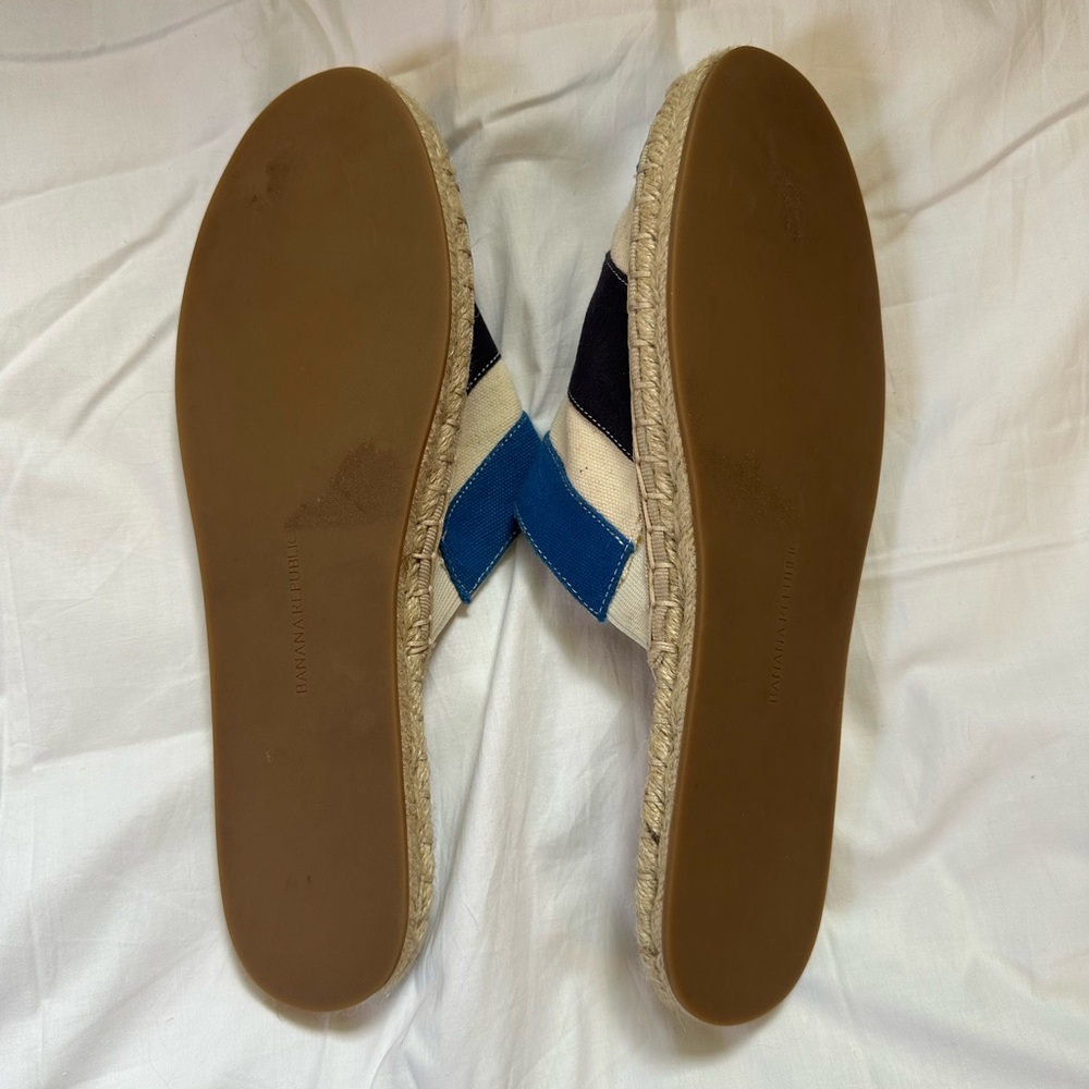 Banana republic blue, black, white espadrilles loafers. Size 10 - Picture 5 of 6